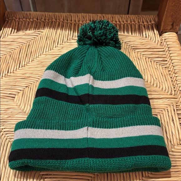 Universal Studios Harry Potter Slytherin Beanie - Picture 2 of 4